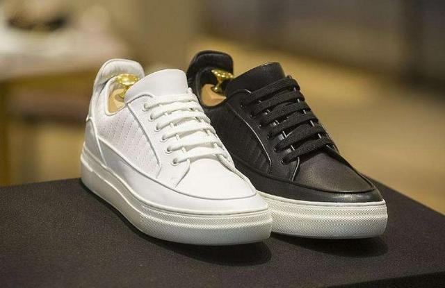 大叔开网店卖男鞋，仅一年卖出上万双