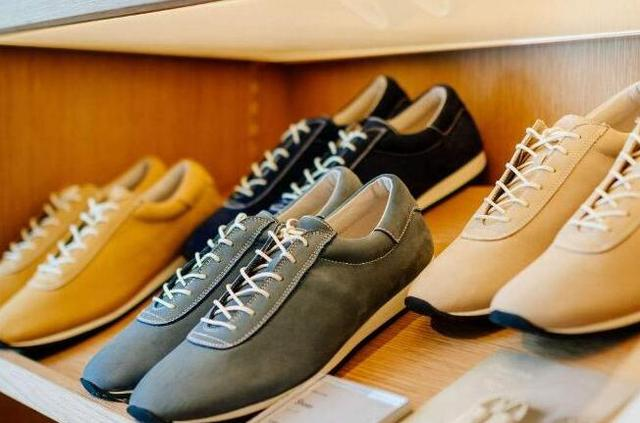 大叔开网店卖男鞋，仅一年卖出上万双