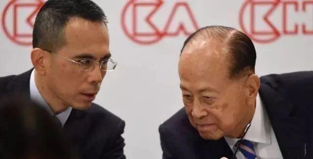 李嘉诚那么有钱，为什么还要把国内很多资产卖掉？