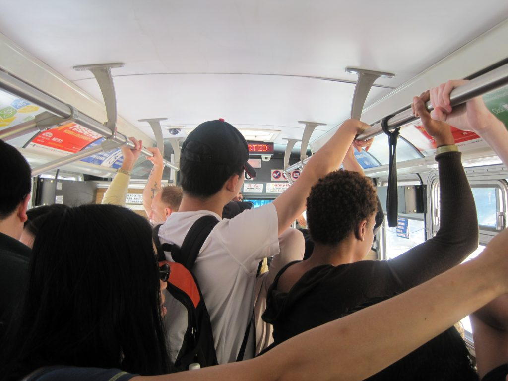 https://www.lghvacstory.com/wp-content/uploads/2018/07/Crowded-Bus-1024x768.jpg