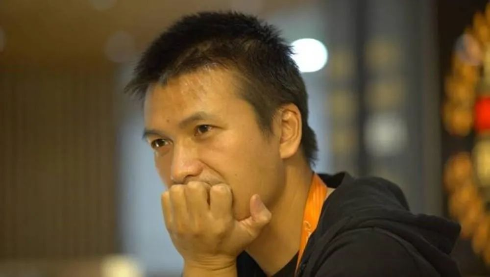 他是阿里p11靠写代码写成合伙人身家几十亿没有他我们可能刷不了淘宝