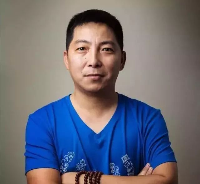 苦求游戏破解方法时,看到台湾黑客coolfire(林正隆)的8篇黑客技术文章