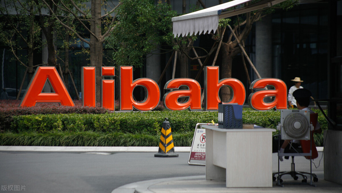 惊艳！Alibaba内部流行的“Java突击宝典”，程序员升职加薪必备